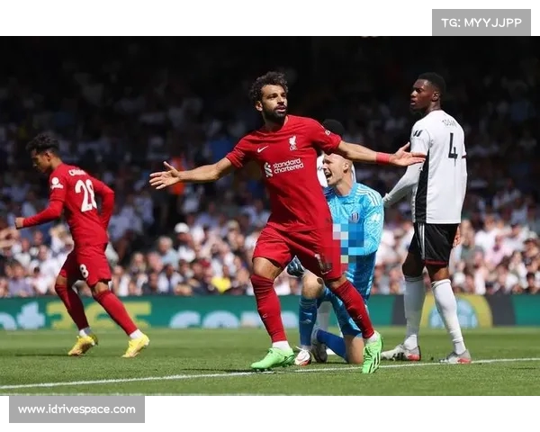 英超历史经典瞬间回顾：那些让球迷铭记的激动时刻