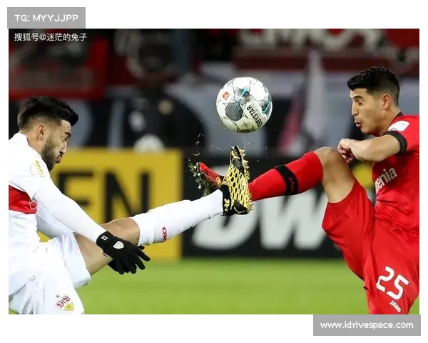 德甲历史经典对决回顾：激烈碰撞与难忘瞬间再现